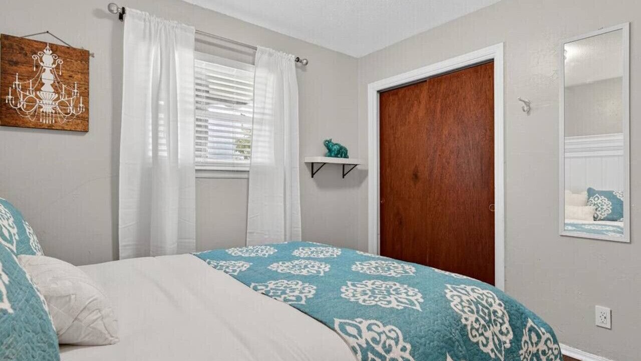 Photo of Bedroom in Bartlesville