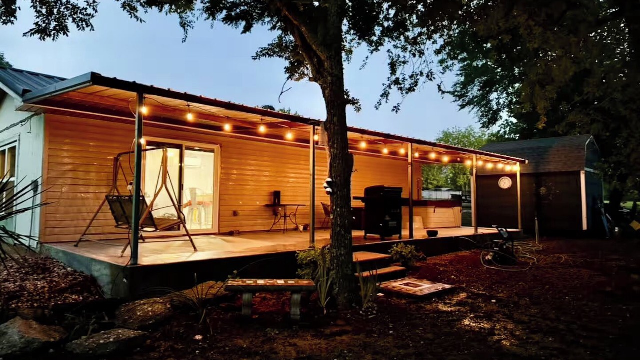 Photo of Outdoor in Sulphur