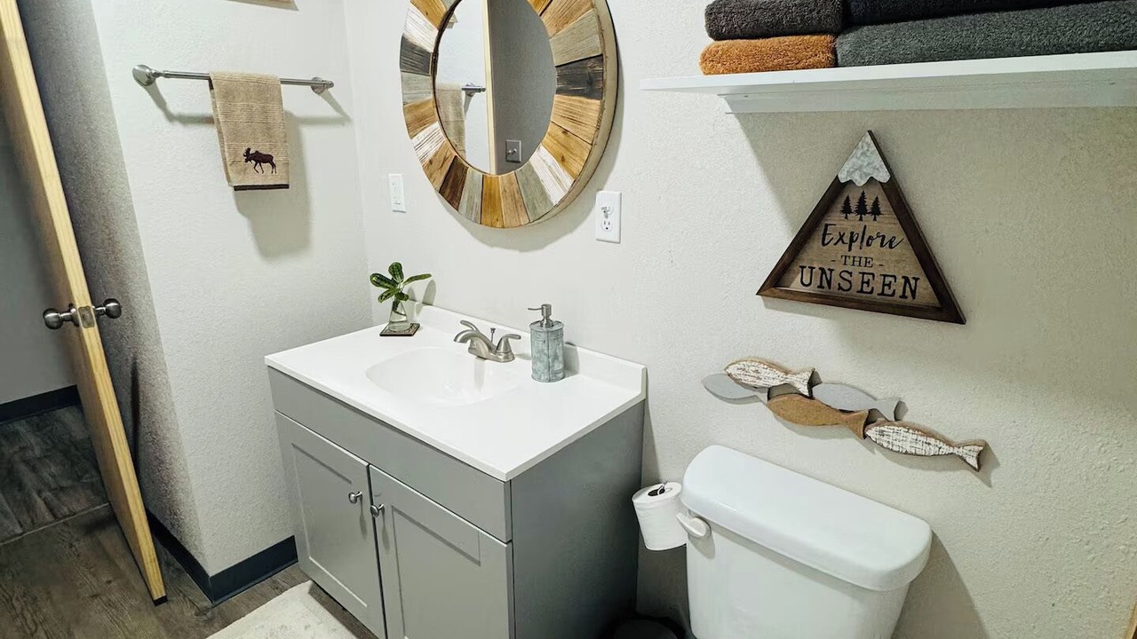Photo of Bathroom in Sulphur