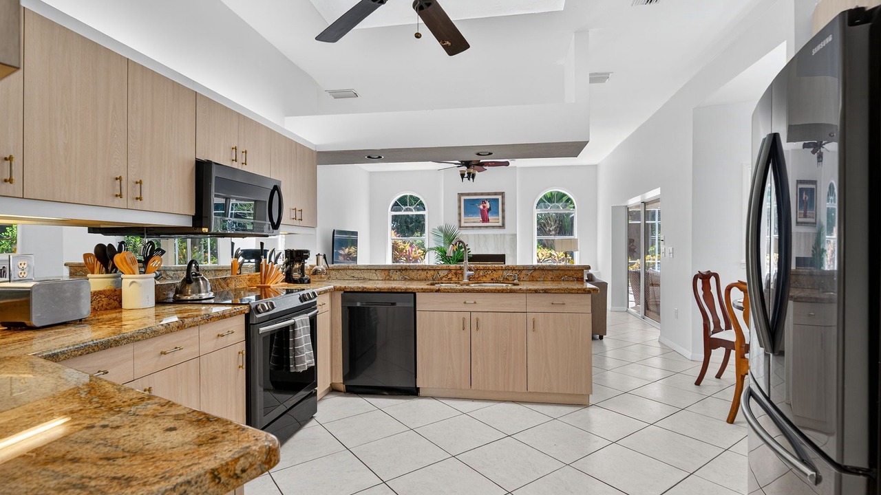 Photo of Kitchen in South Gate Ridge