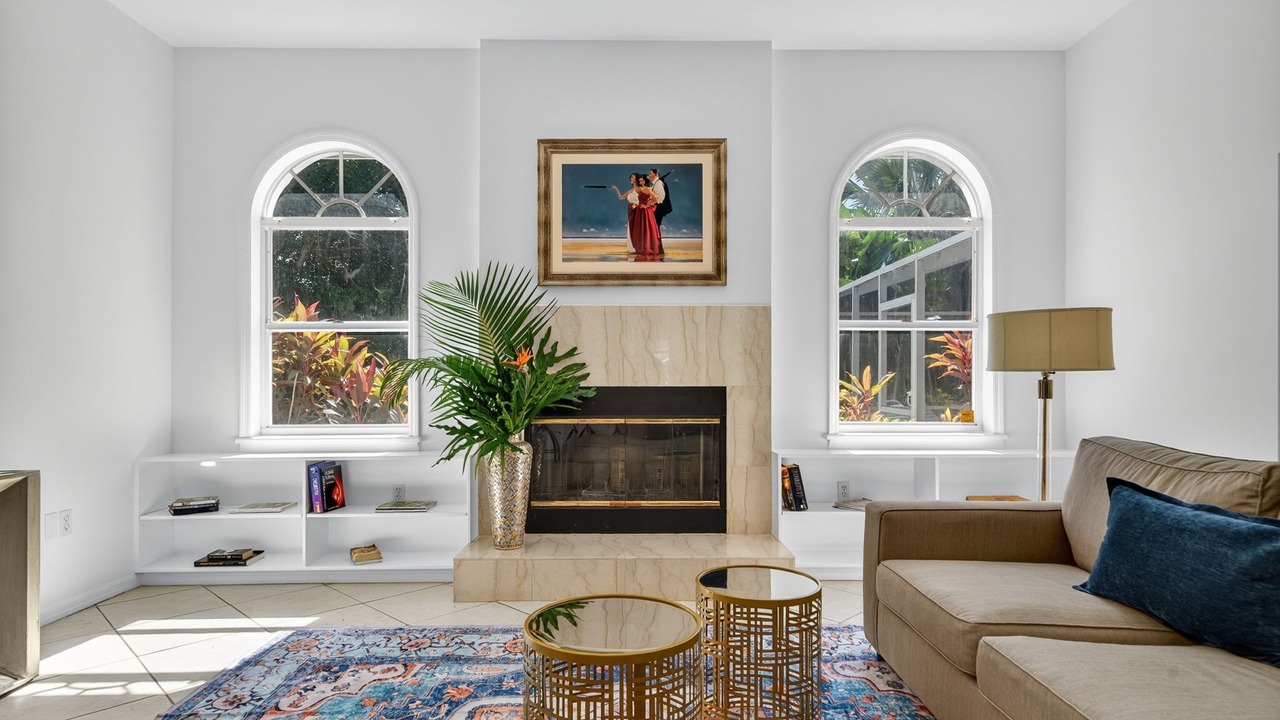 Photo of Livingroom in South Gate Ridge