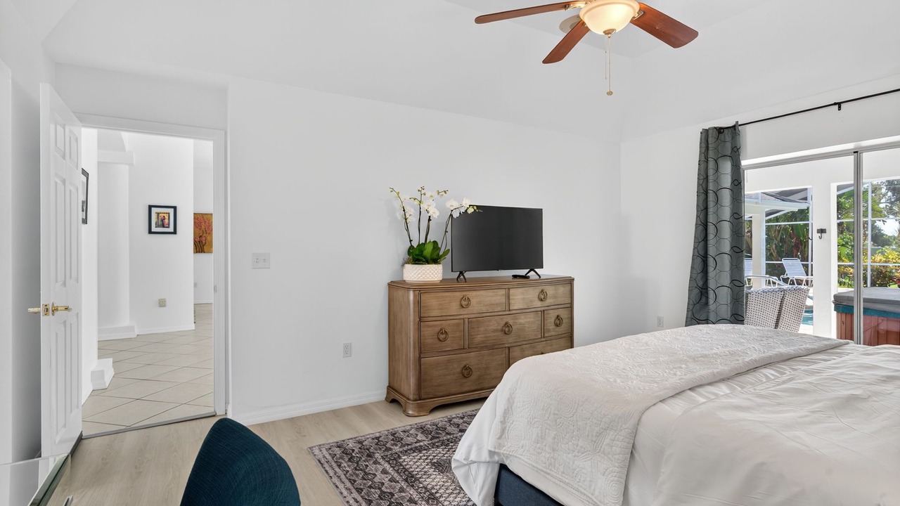 Photo of Bedroom in South Gate Ridge