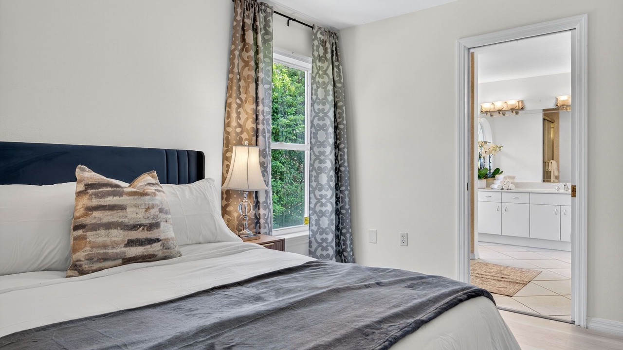 Photo of Bedroom in South Gate Ridge