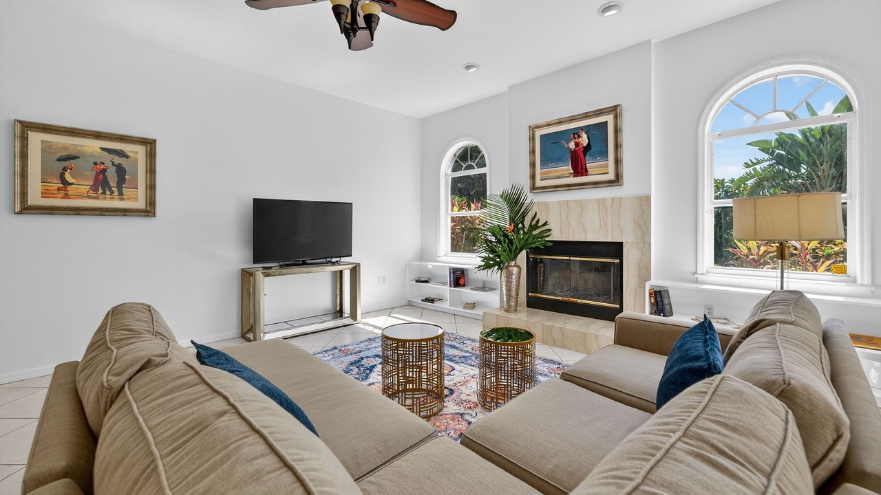 Photo of Livingroom in South Gate Ridge