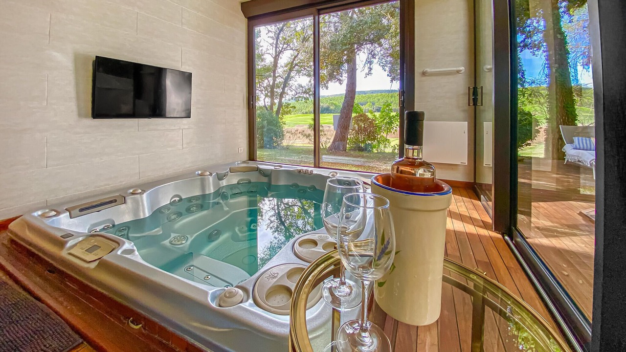 Photo of Others in Flassans-sur-Issole