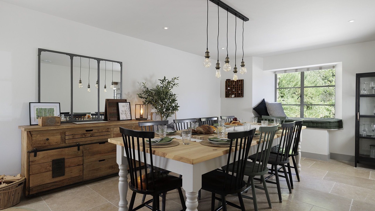 Photo of Bedroom in Burford