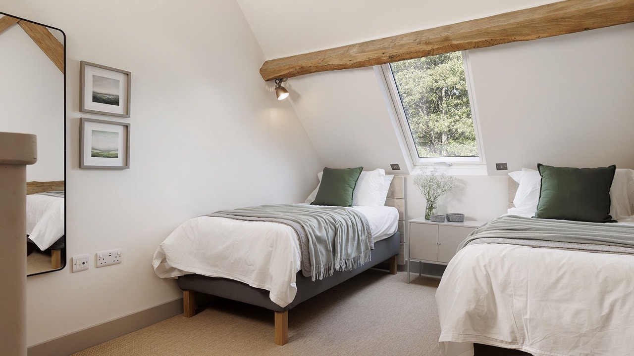 Photo of Others in Burford