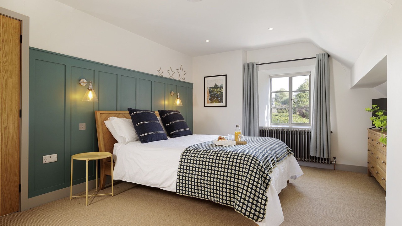 Photo of Others in Burford