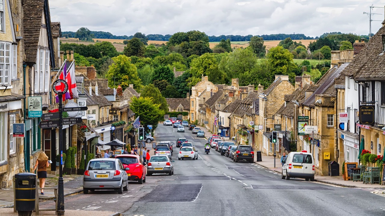 Photo of Others in Burford