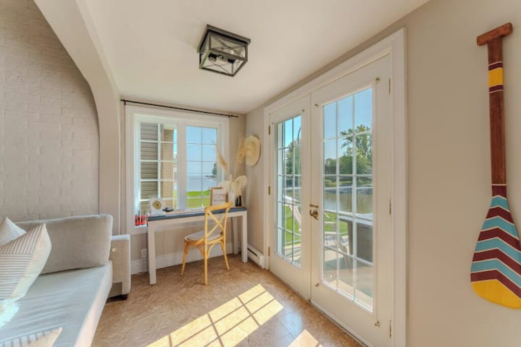 Photo of Livingroom in Louiseville