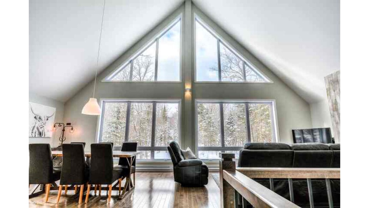 Photo of Livingroom in Lac Superieur Village