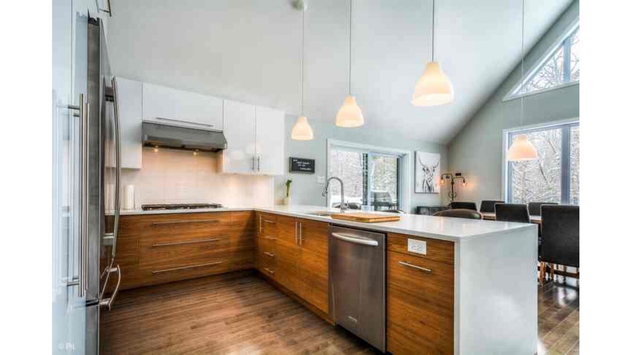 Photo of Kitchen in Lac Superieur Village