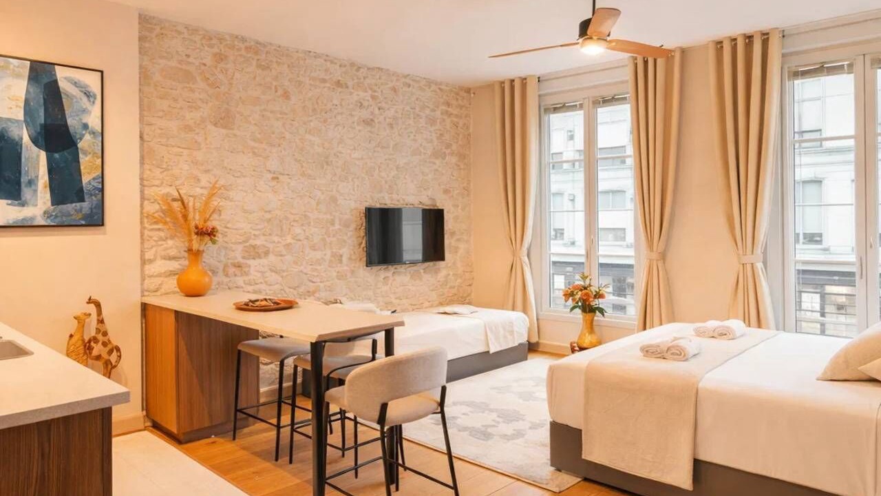 Photo of Bedroom in Arts-et-Metiers