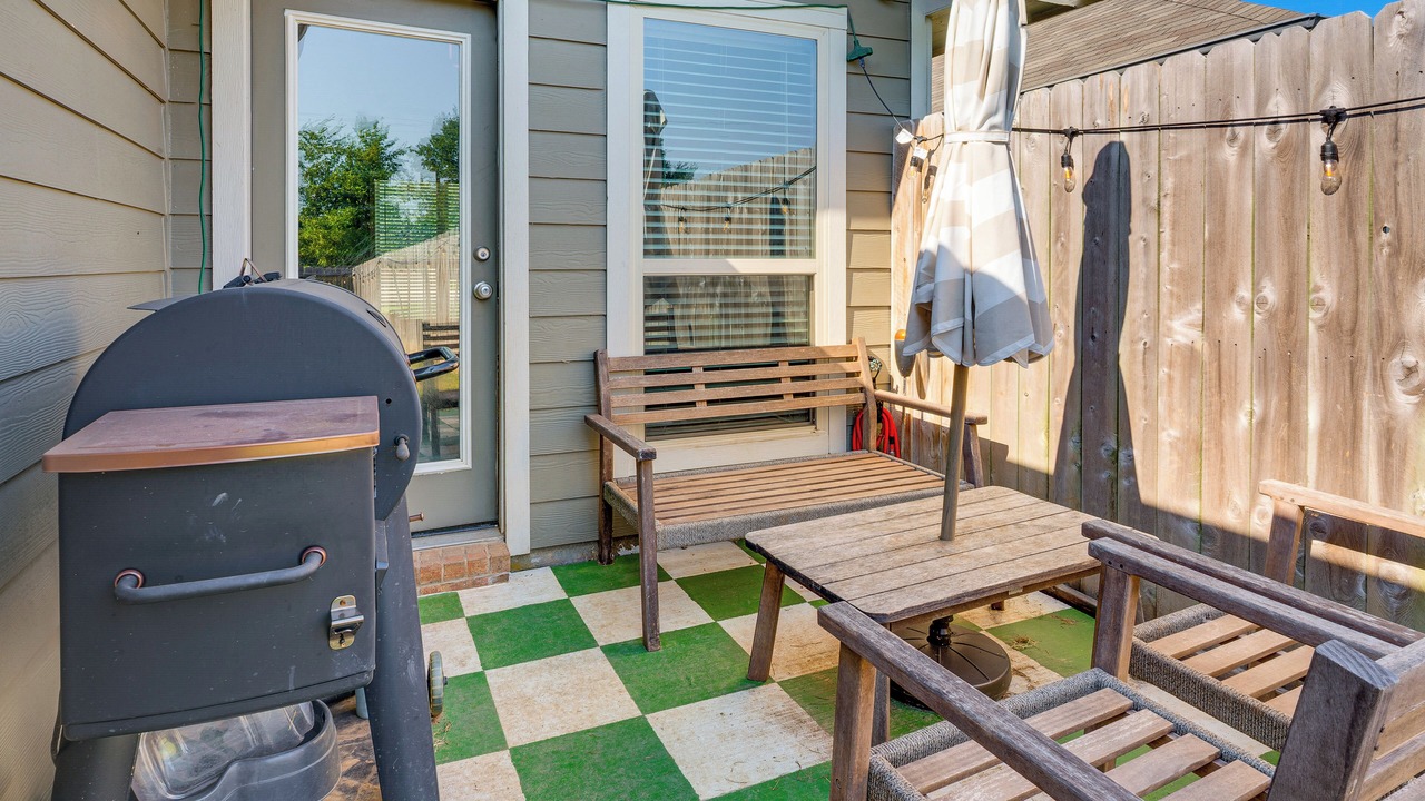 Photo of Outdoor in Bryan