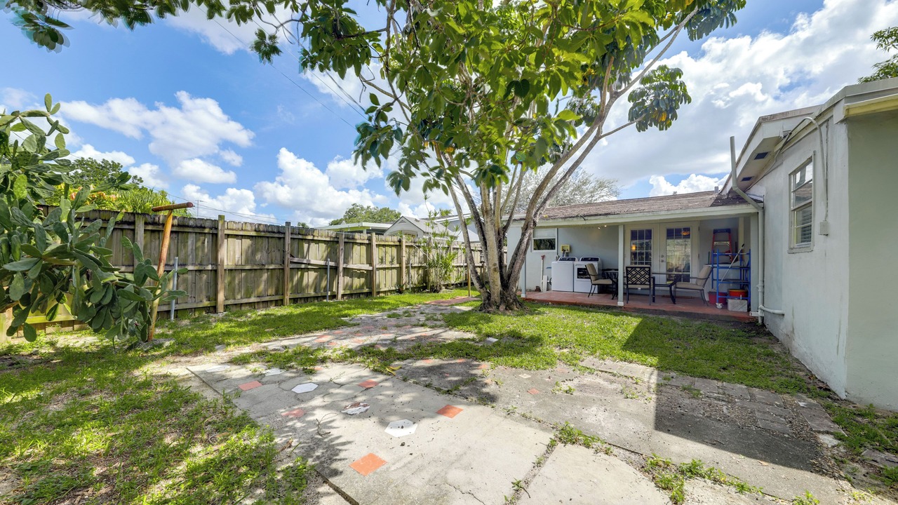 Photo of Outdoor in Miramar