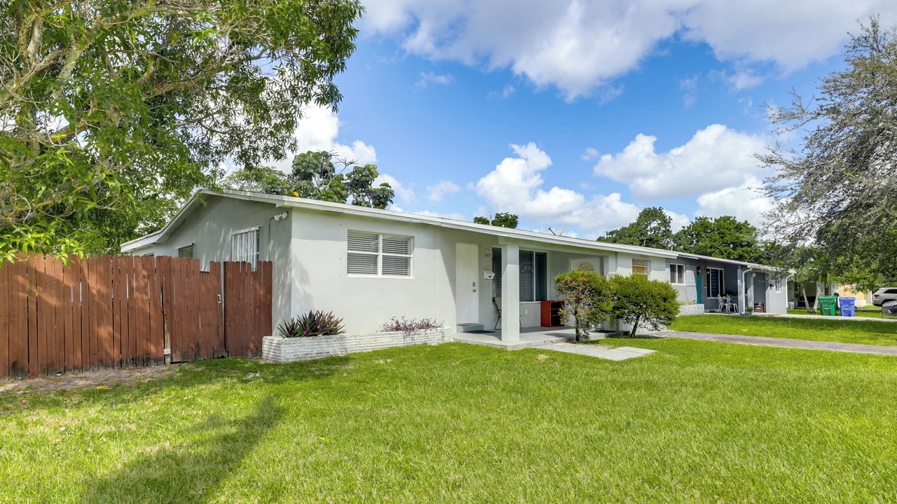 Photo of Outdoor in Miramar