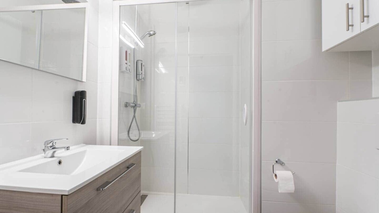 Photo of Bathroom in Patrotte Metz-Nord