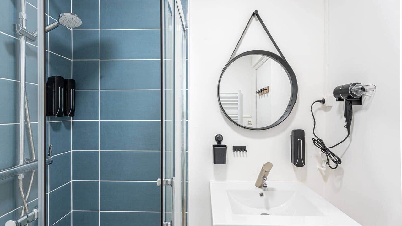 Photo of Bathroom in Homecourt