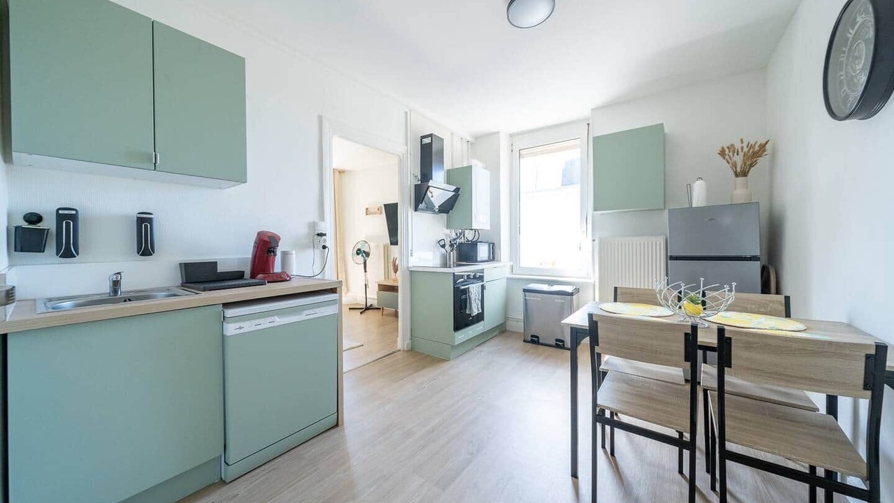 Photo of Kitchen in Homecourt