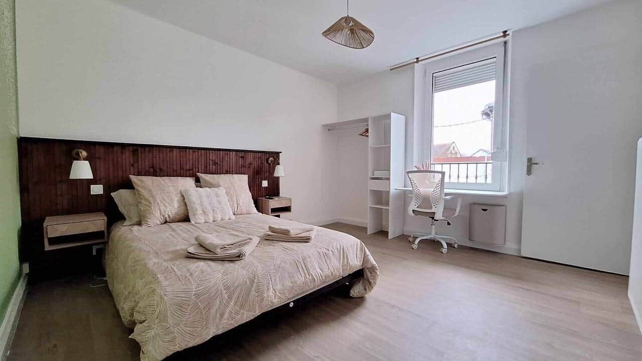Photo of Bedroom in Homecourt
