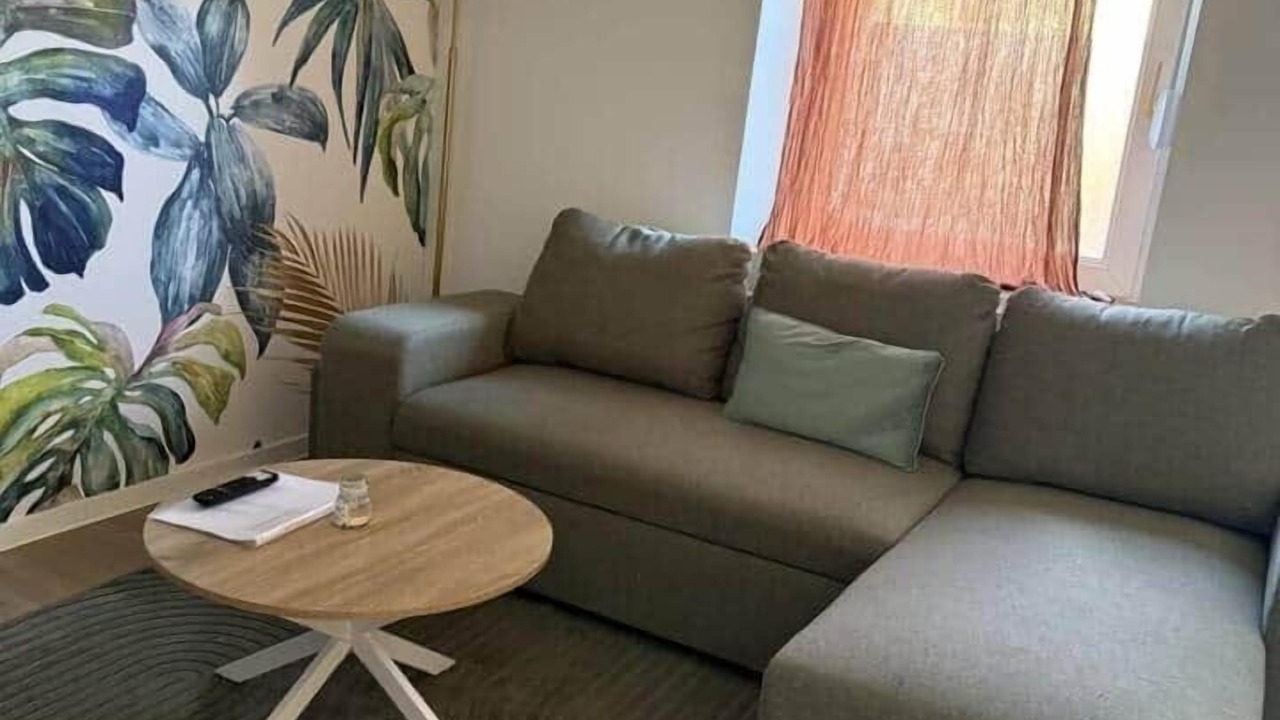 Photo of Livingroom in Homecourt