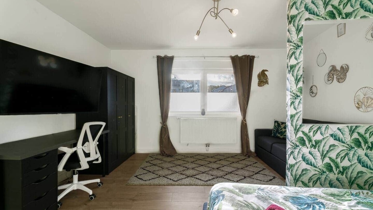 Photo of Bedroom in Woippy