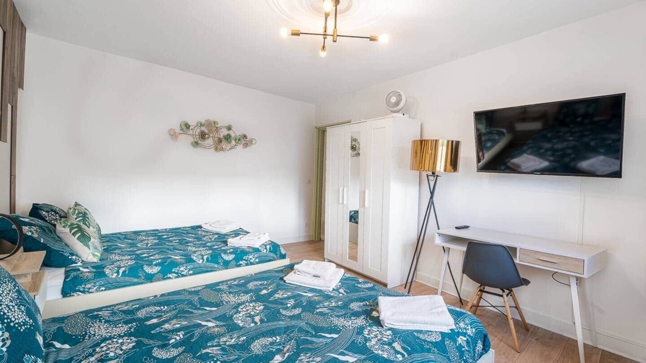 Photo of Bedroom in Woippy