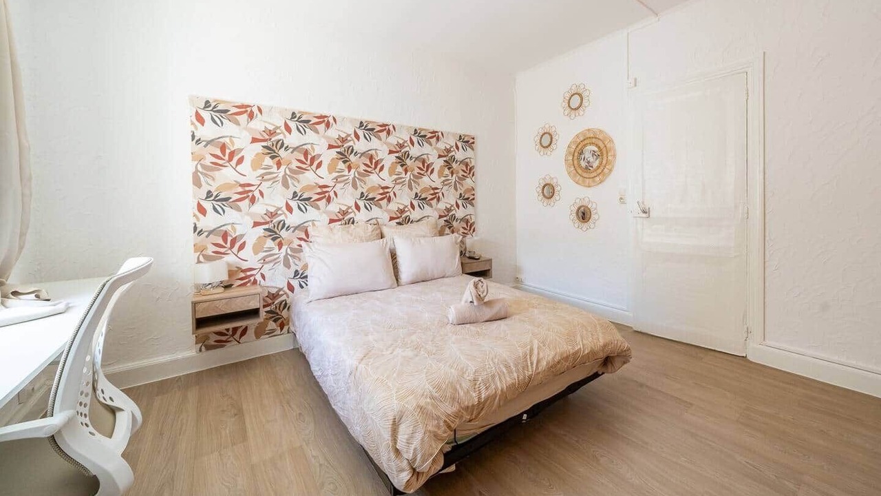 Photo of Bedroom in Homecourt