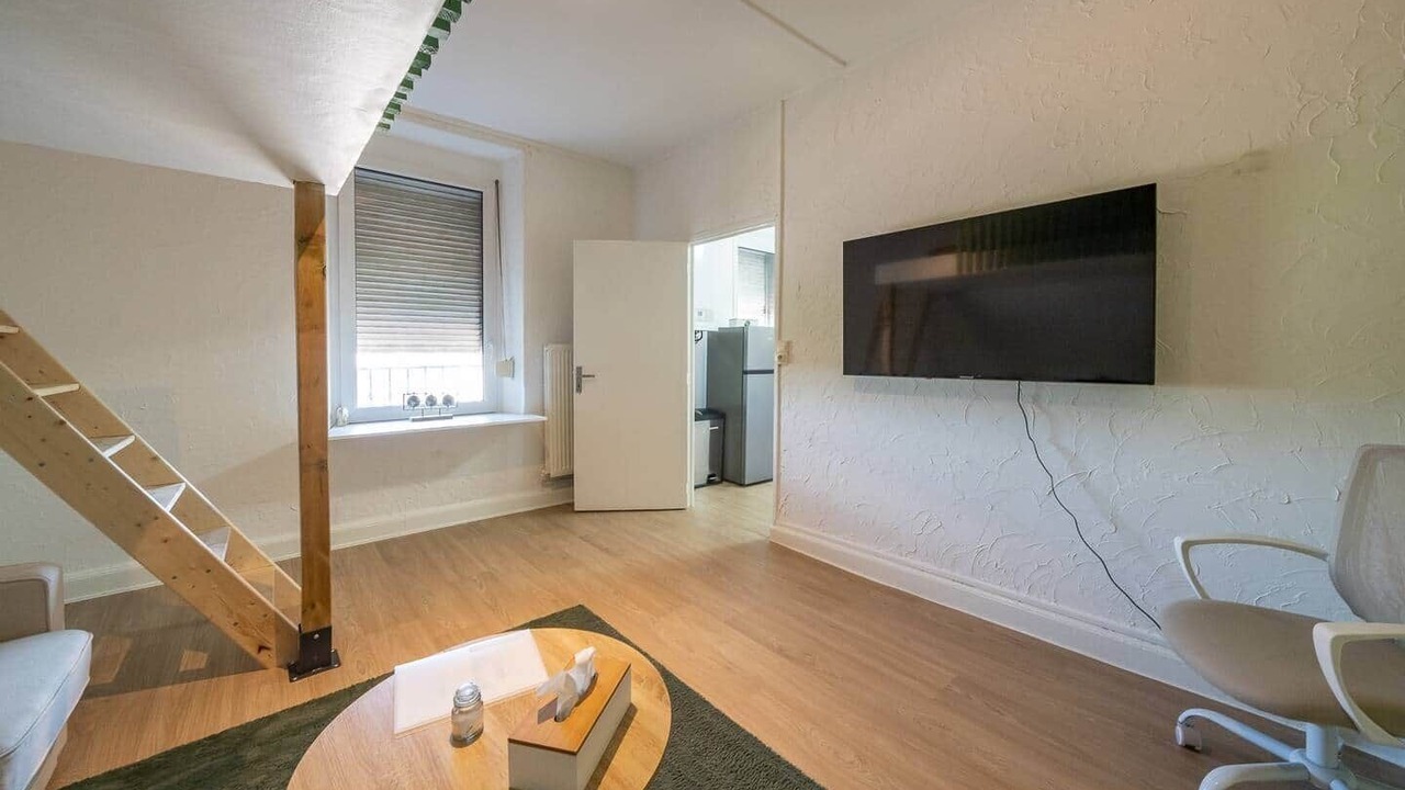 Photo of Livingroom in Homecourt