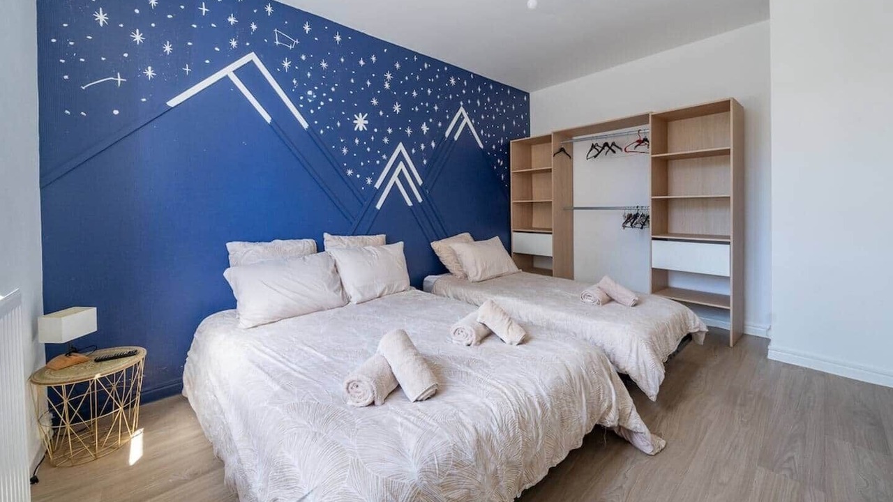 Photo of Bedroom in Homecourt