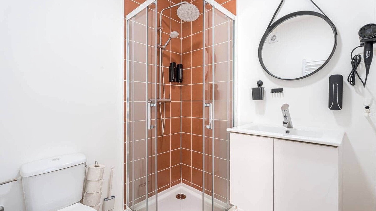 Photo of Bathroom in Homecourt