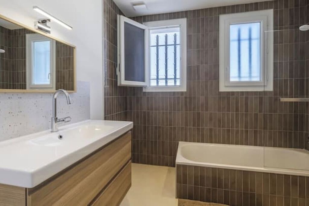 Photo of Bathroom in Anglet