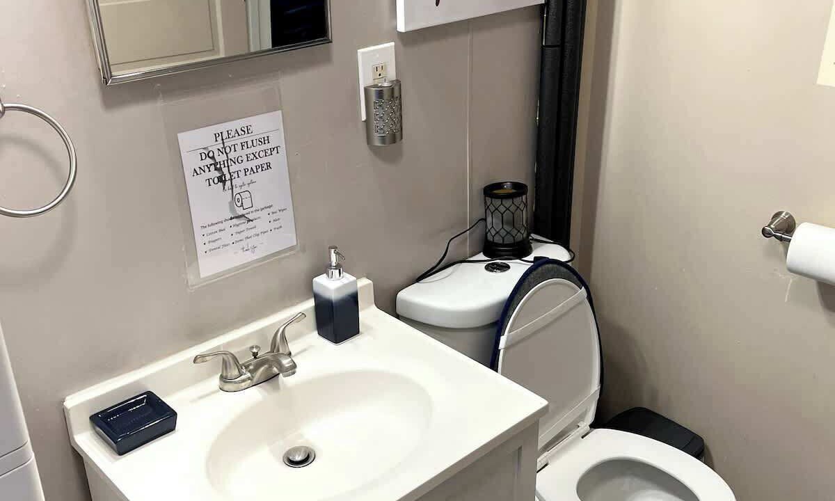 Photo of Bathroom in Syracuse