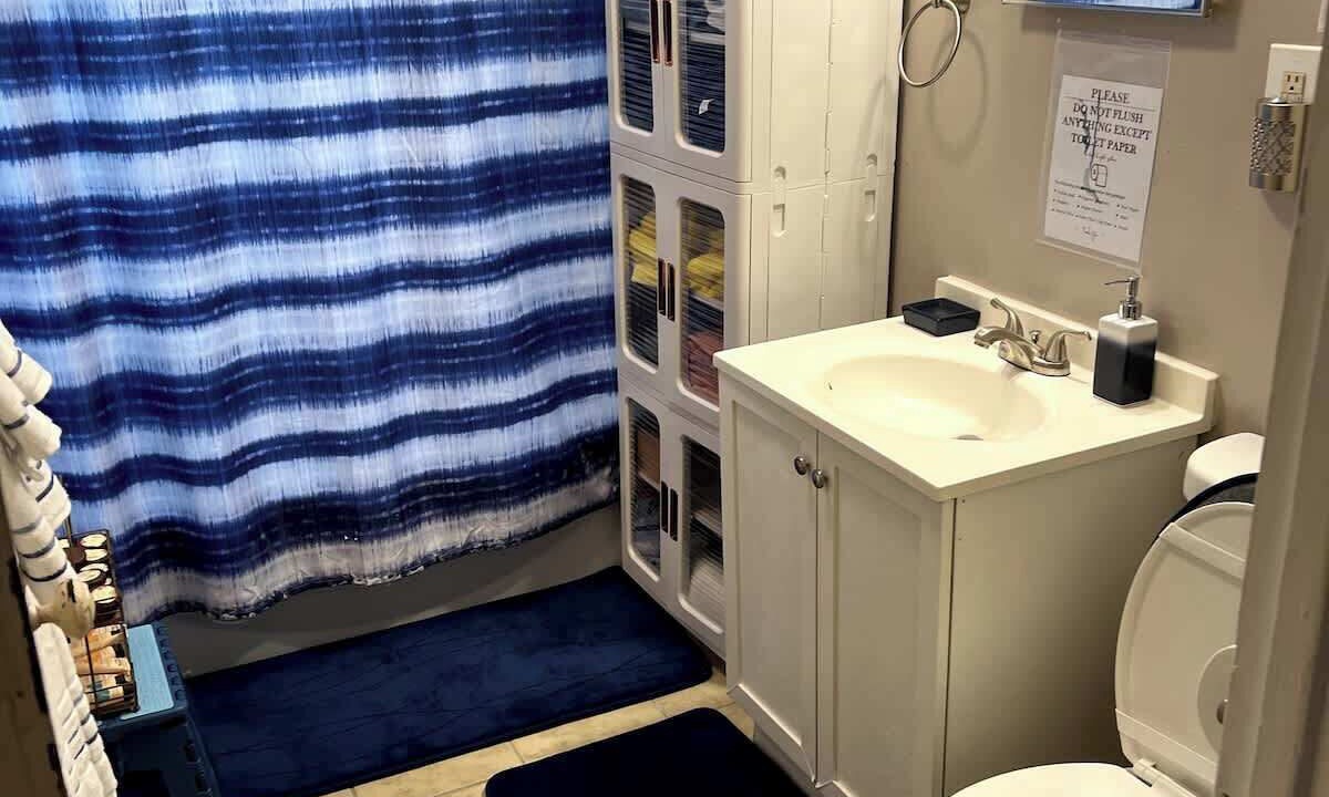 Photo of Bathroom in Syracuse