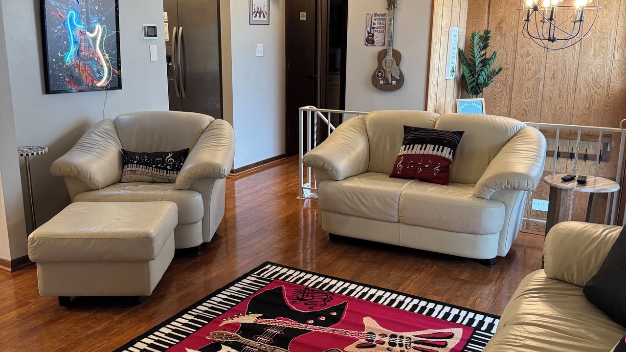 Photo of Livingroom in Newark