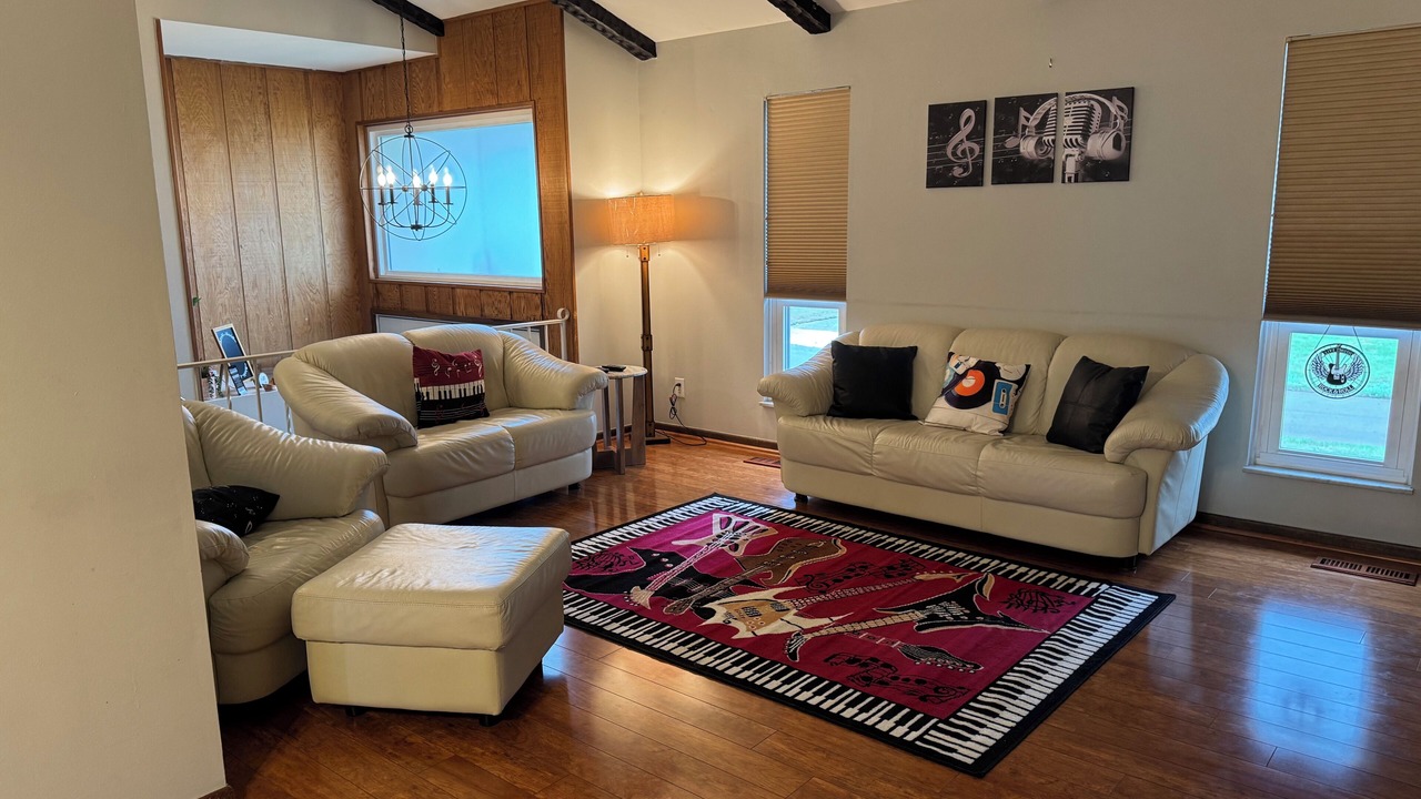 Photo of Others in Newark