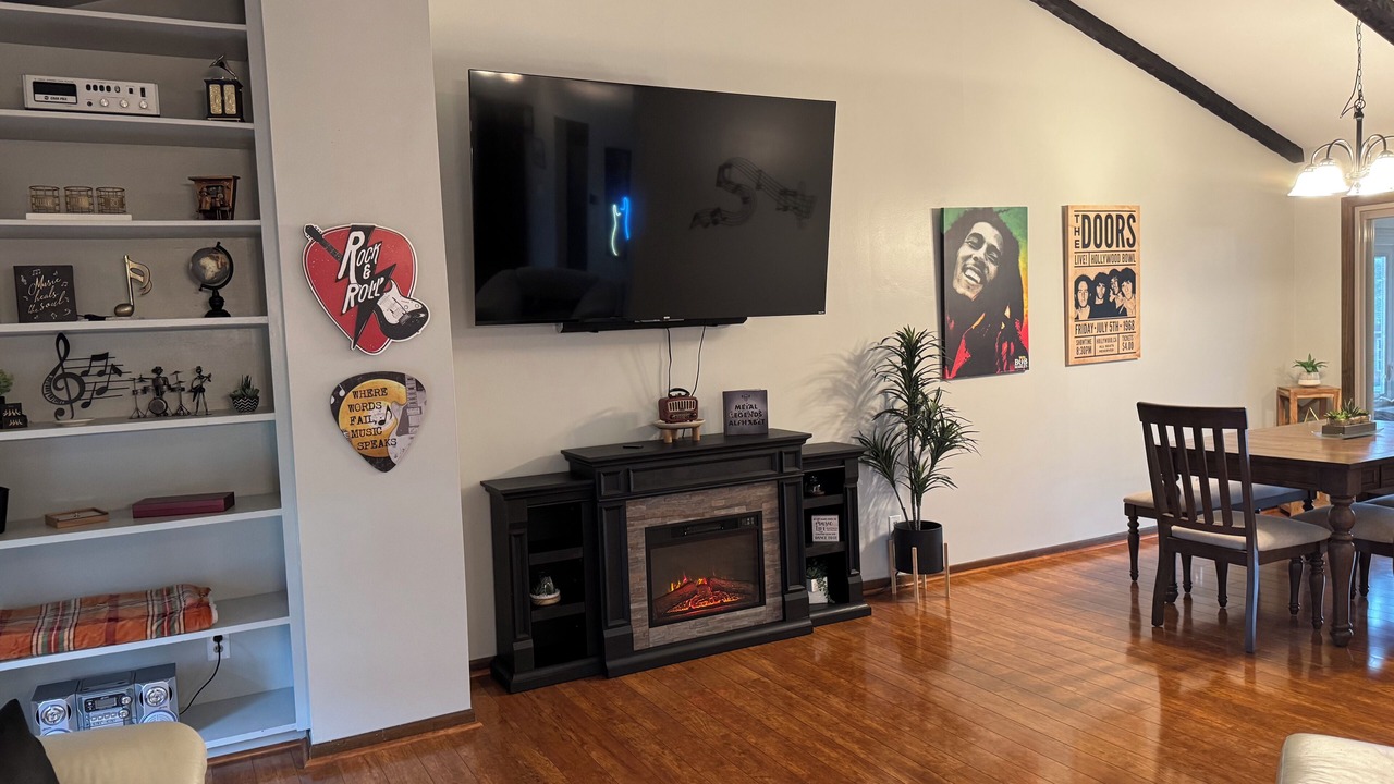 Photo of Livingroom in Newark