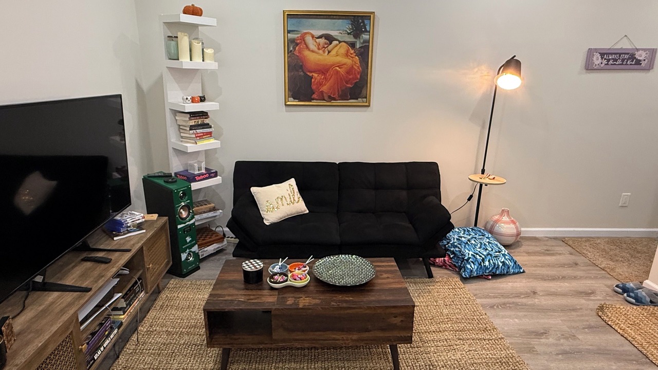 Photo of Livingroom in Centereach