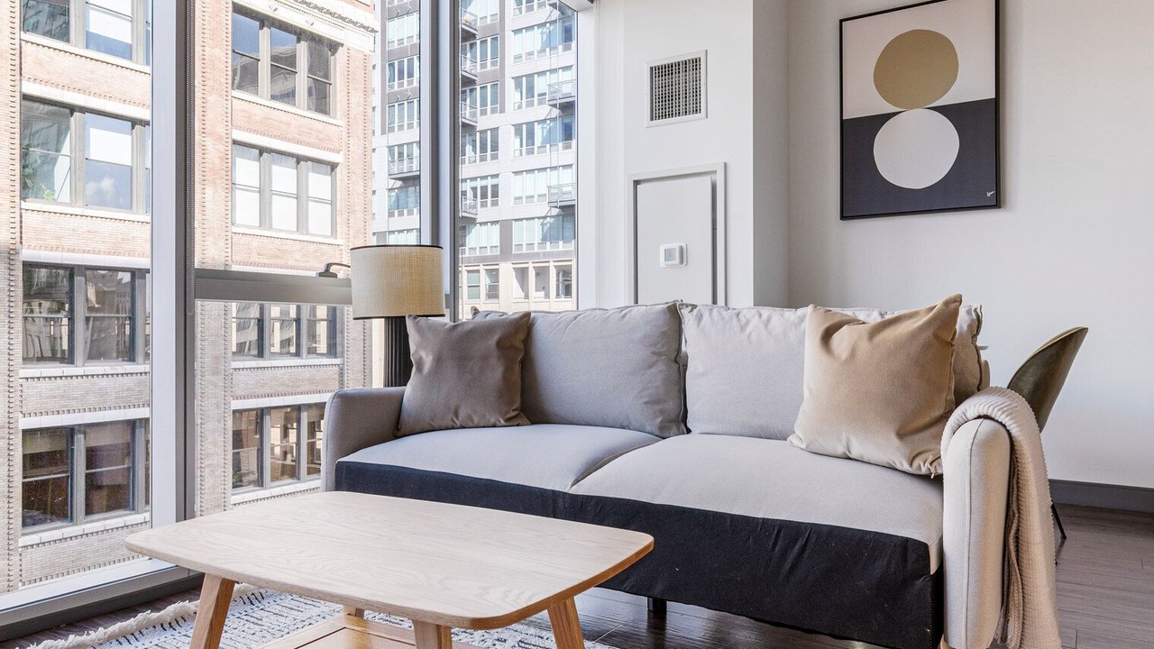 Photo of Livingroom in West Loop Gate