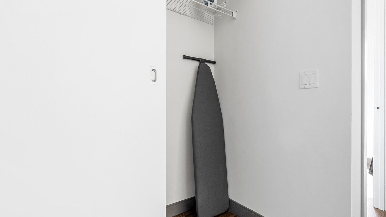 Photo of Others in West Loop Gate