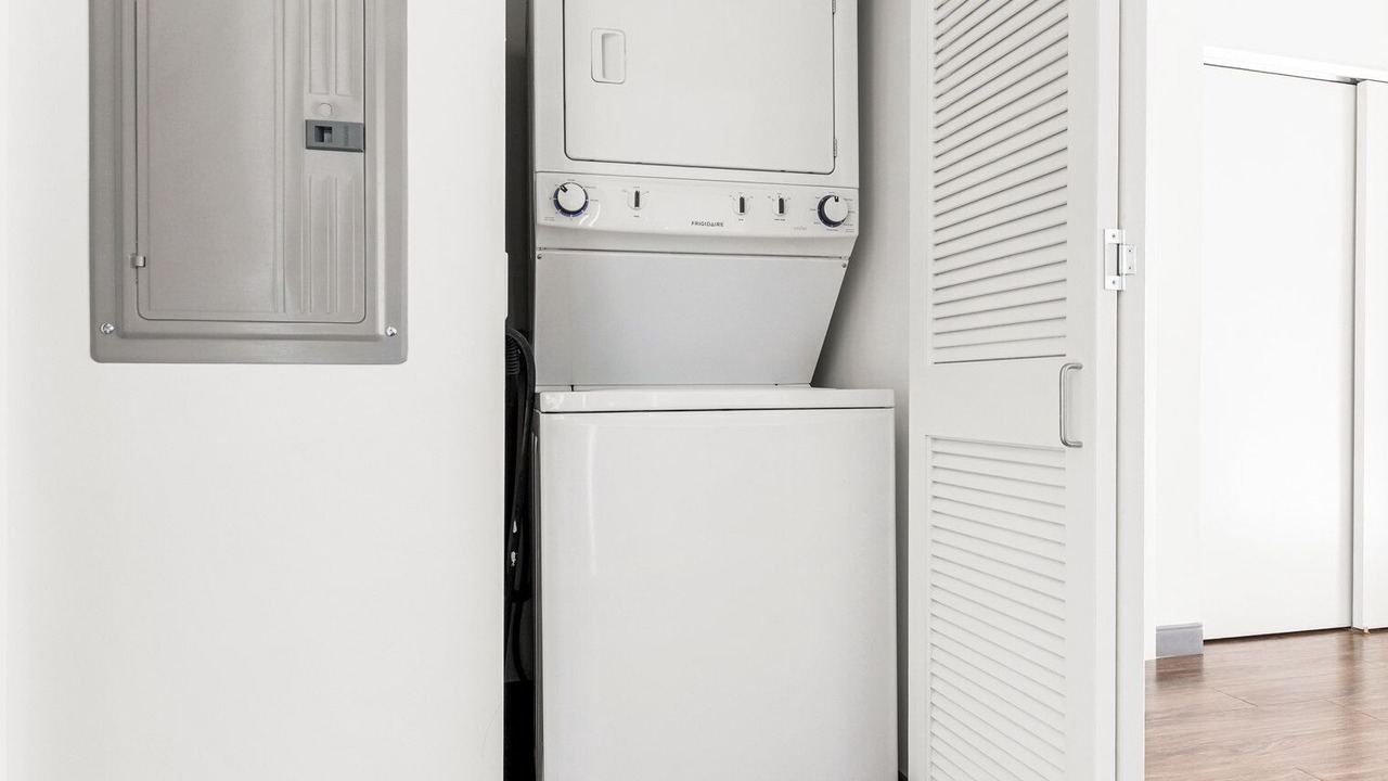 Photo of Others in West Loop Gate