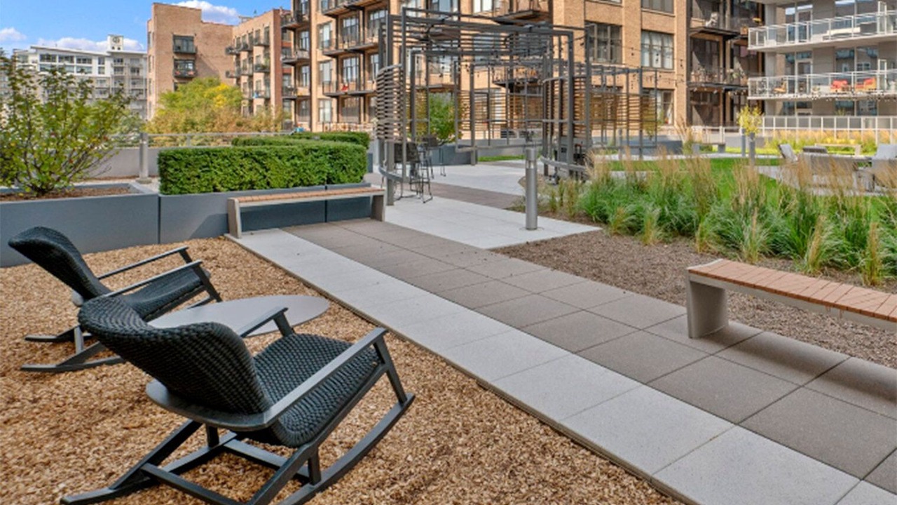 Photo of Patio Balcony in West Loop Gate