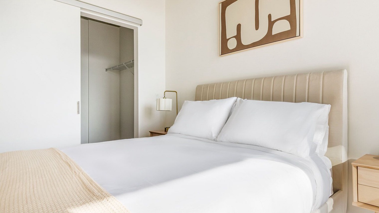 Photo of Bedroom in West Loop Gate