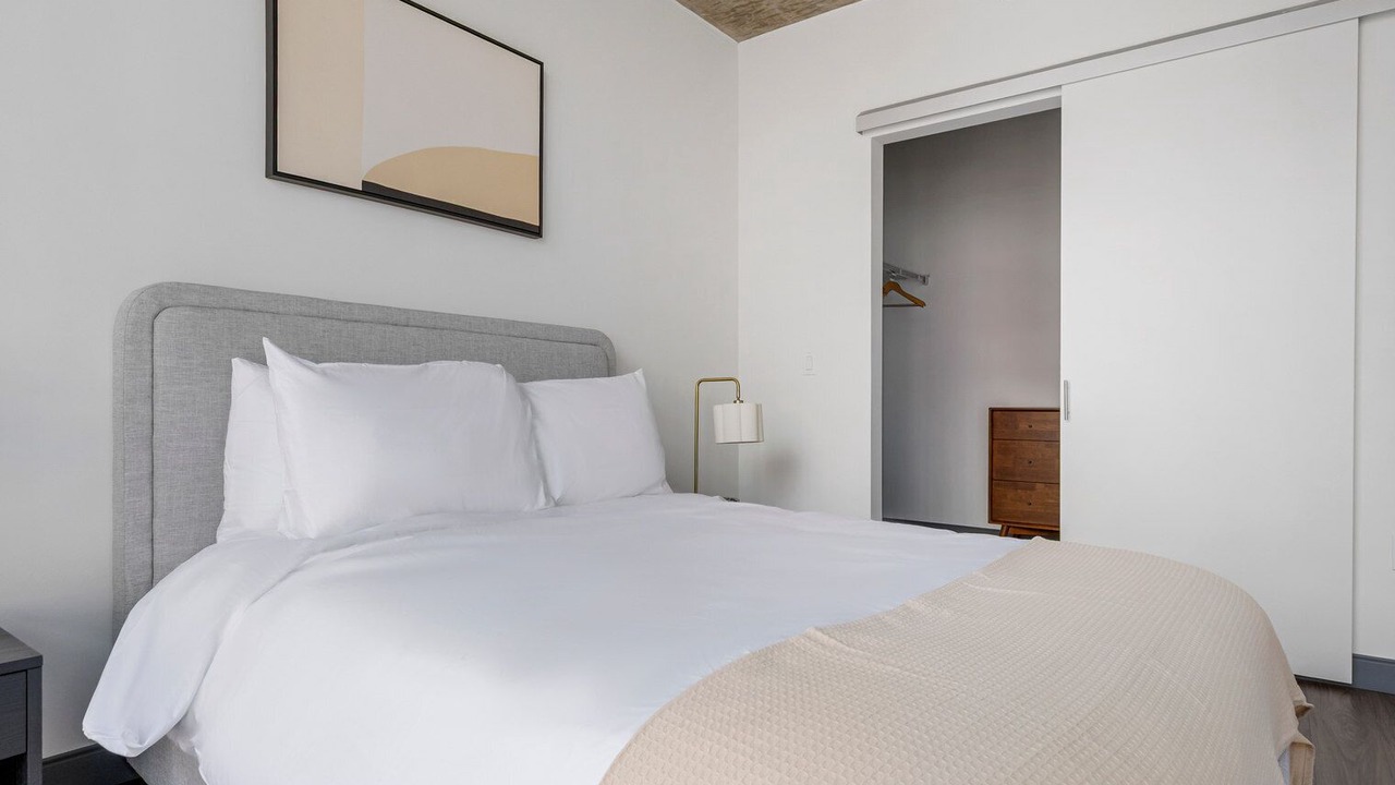 Photo of Bedroom in West Loop Gate