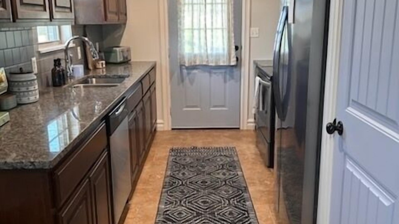 Photo of Kitchen in Pryor