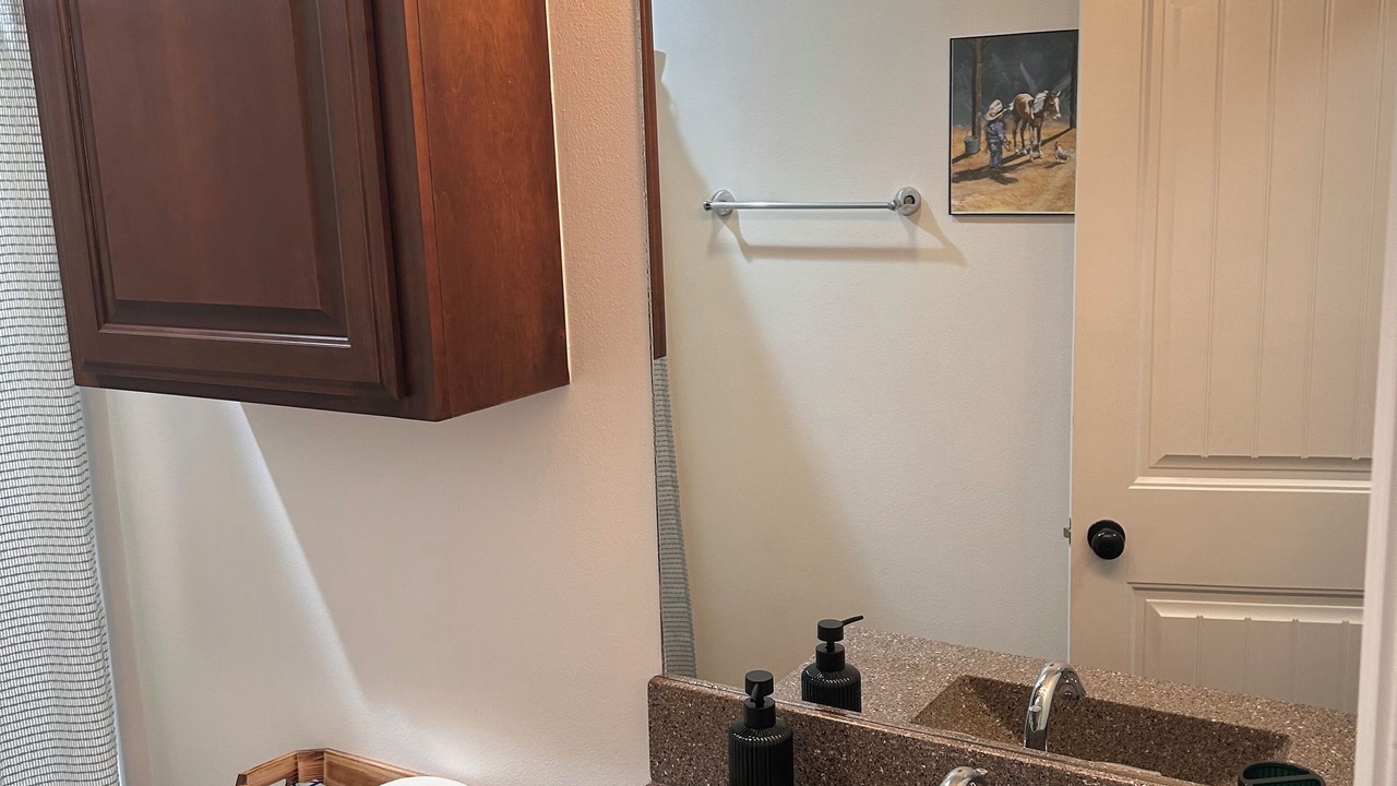 Photo of Bathroom in Pryor
