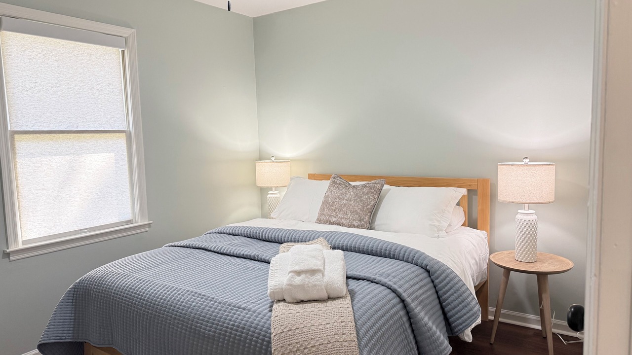 Photo of Bedroom in Goose Creek