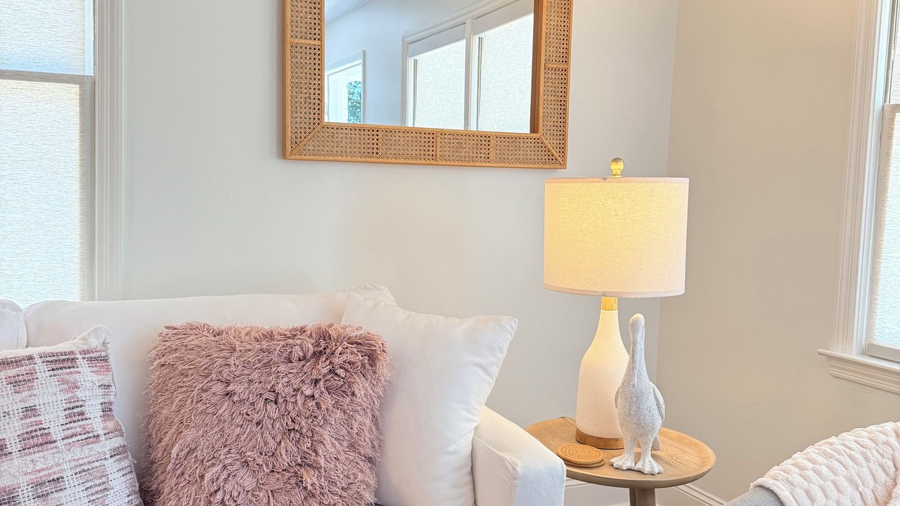 Photo of Livingroom in Goose Creek