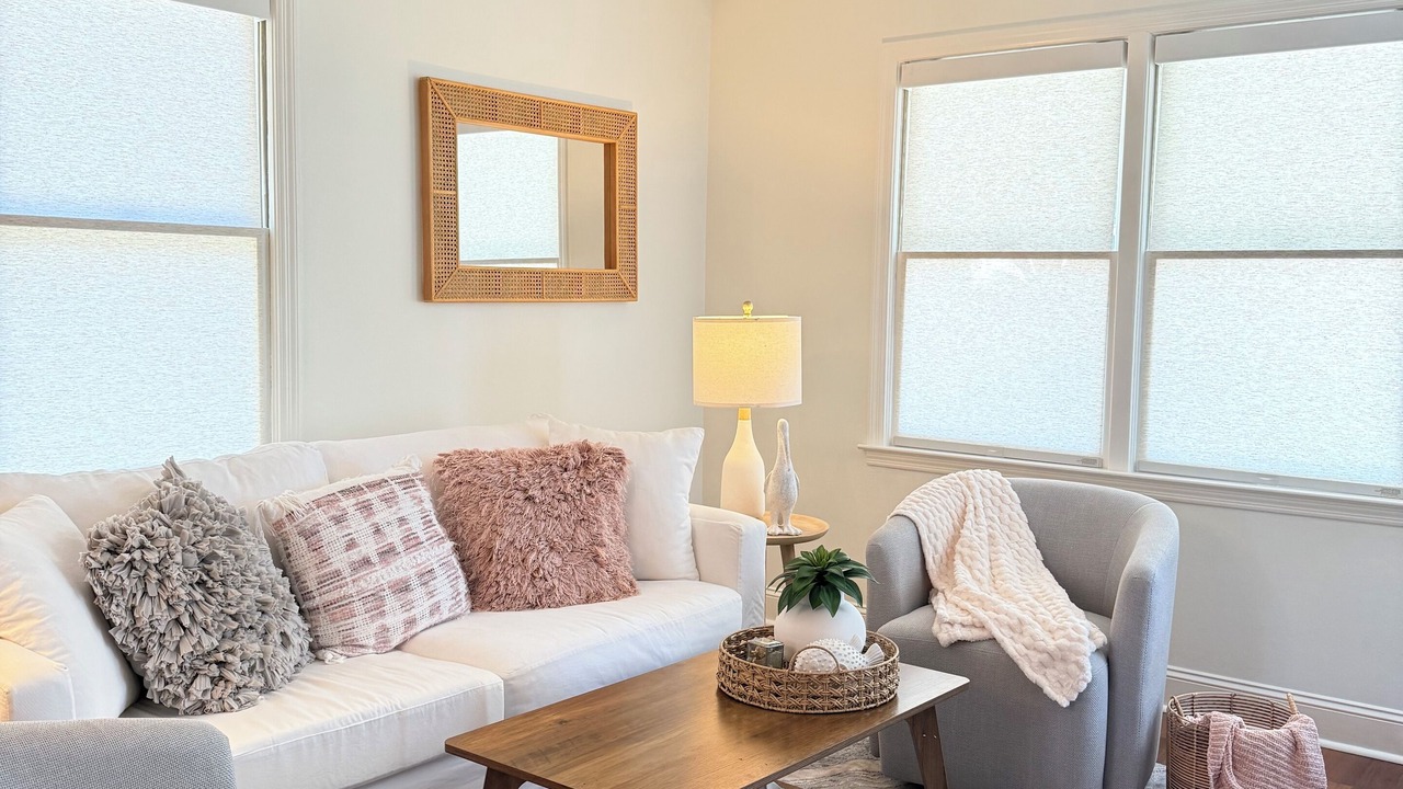 Photo of Livingroom in Goose Creek