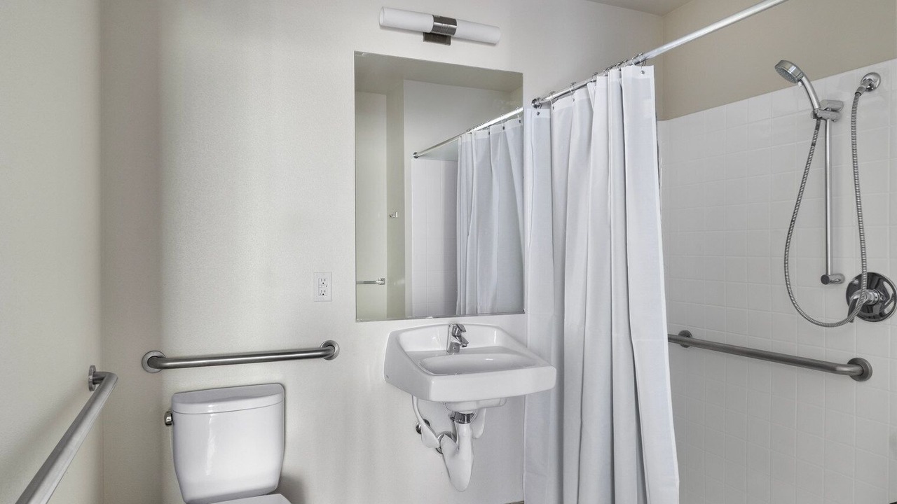 Photo of Bathroom in University District